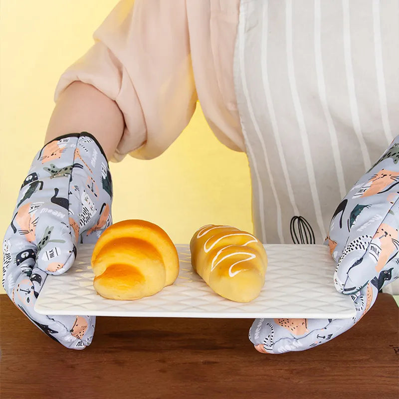 SafeHeat Microwave Mitts - DINING DREAMS STORE