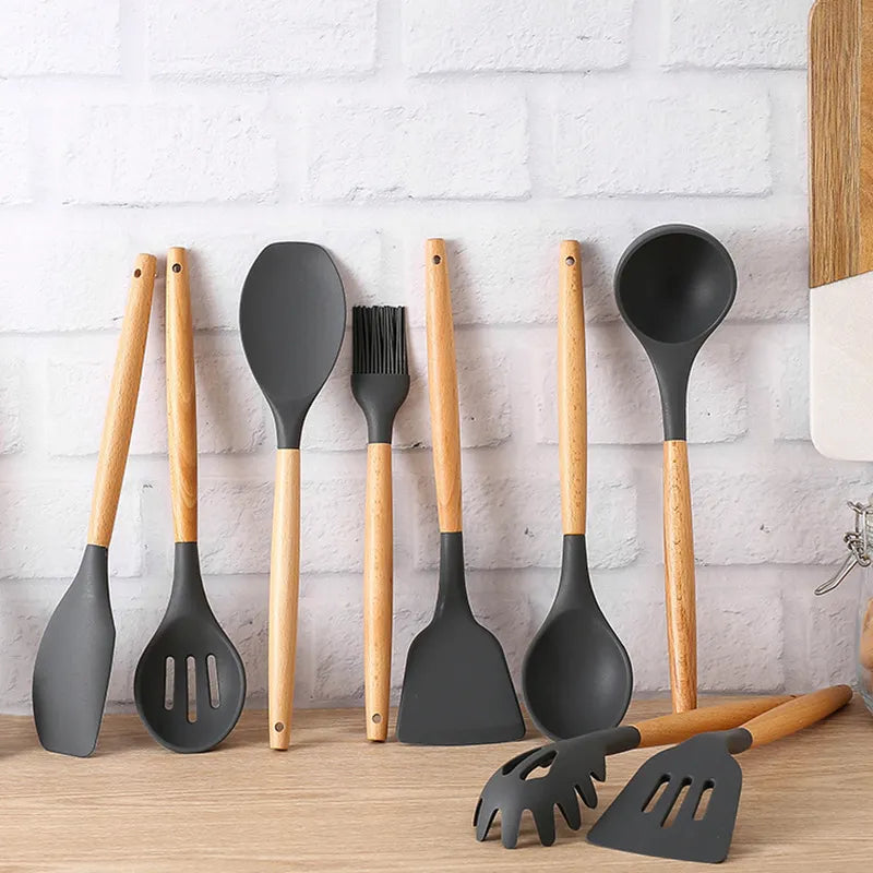 Wooden Handle Silicone Kitchen Utensil Set - DINING DREAMS STORE