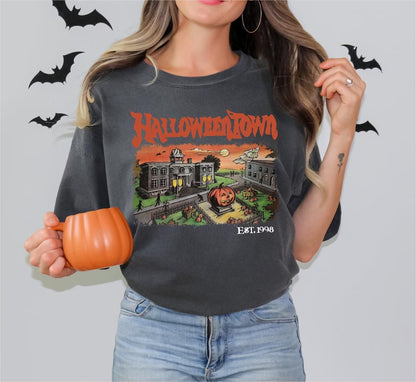 Halloween Town Print Sweatshirt, Casual Long Sleeve Crew Neck Sweatshirt For Spring & Fall, Women's Clothing